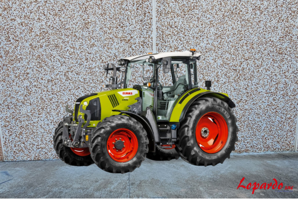Claas Arion 400