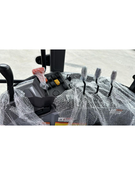 Trattore Solis S90 cabinato