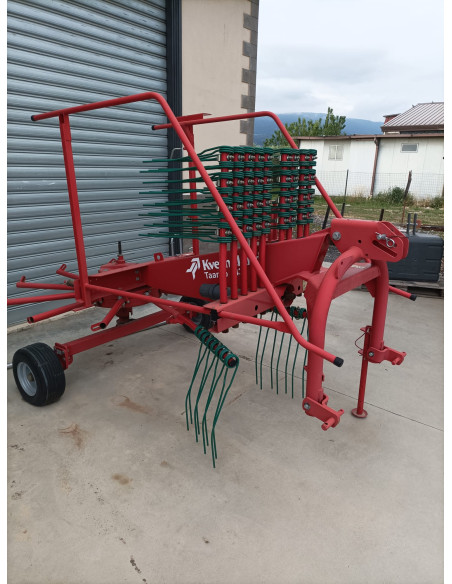 Ranghinatore Kverneland Taarup 9439