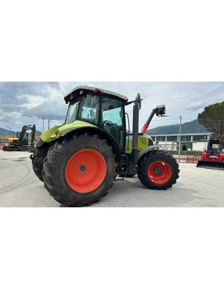 Trattore Claas Arion 630