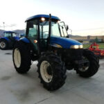 NEW HOLLAND TD5040