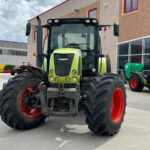 Trattore Claas Arion 630