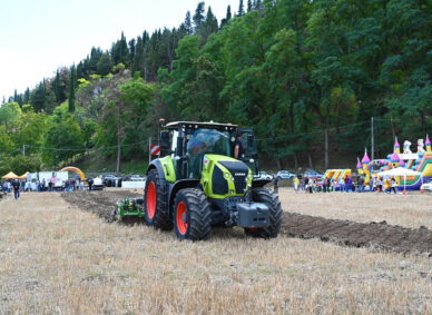 Grande Successo per la Seconda Edizione della Prova in Campo di Trattori e Attrezzature Agricole